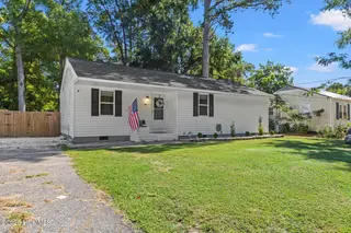 504 Oak Lane, Jacksonville, NC 28540 – photo 2: oak-3