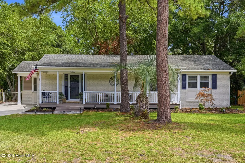 714 Mohican Trail, Wilmington, NC 28409 – photo 1 of 40