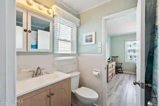 145 Ocean Boulevard W, Holden Beach, NC 28462 – photo 14