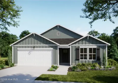 1046 Lake House Road 10, Leland
