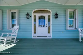40 Sailview Drive, North Topsail Beach, NC 28460 – photo 7: Front Porch