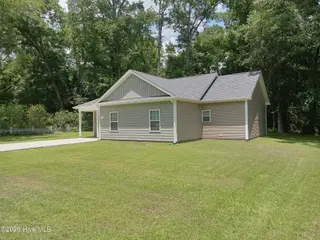 111 E Oliver Street, Whiteville, NC 28472 – photo 3: 1000015226