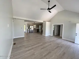 3210 Grapevine Court W, Wilson, NC 27893 – photo 2: Living room