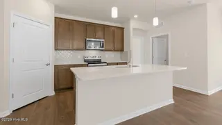 421 Thistle Meadow Lane, Aberdeen, NC 28315 – photo 3: Kitchen