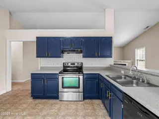 186 Liberty Park Road, Jacksonville, NC 28540 – photo 19: 025a3490