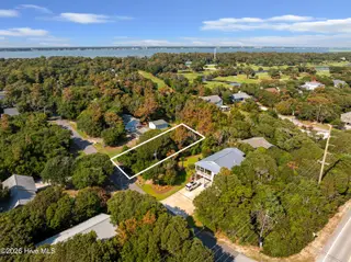 104 Juniper Road, Pine Knoll Shores, NC 28512 – photo 4: Vacant lot in Pine Knoll Shores