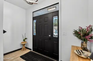 305 Hidden Oaks Drive, Jacksonville, NC 28546 – photo 5: 05