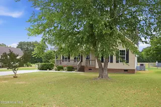 551 Eagles Nest Road, Grimesland, NC 27837 — 3-bedroom home in Eagles Nest, Grimesland, NC, photo 5 of 46: 13-web-or-mls-IMG_0002