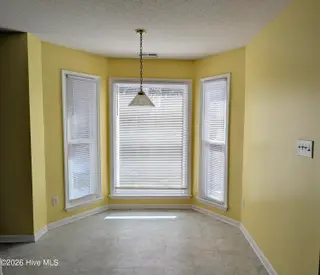 6641 Shire Lane, Wilmington, NC 28411 – photo 11: bay eat in area