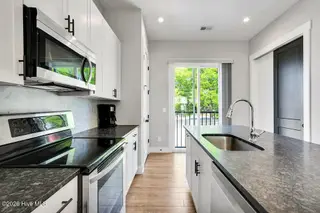 618 N 6th Street, Wilmington, NC 28401 – photo 13: 618North6thStreet-15
