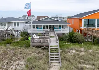 551 Ocean Boulevard W, Holden Beach, NC 28462 – photo 2: DJI_20250913122422_0016_D-HDR 2