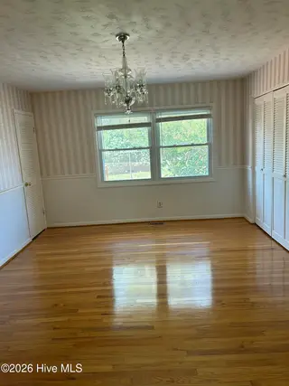 700 Oakwood Avenue, Jacksonville, NC 28546 – photo 6