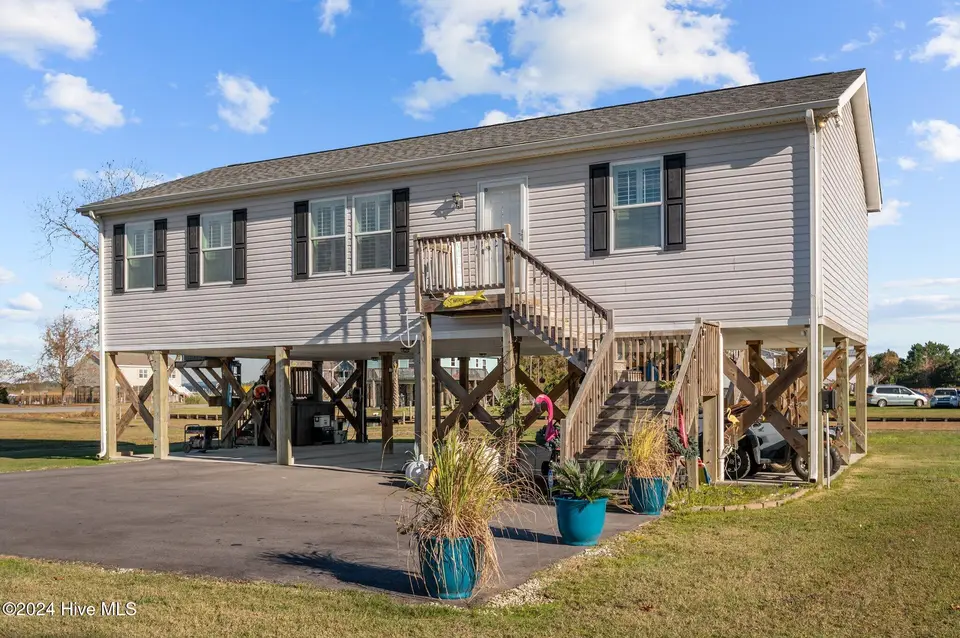 1134 Whichards Beach Road, Chocowinity, NC 27817 – photo 1 of 46: 2-web-or-mls-COX_6521
