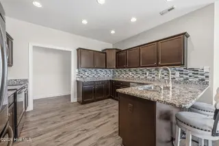 3013 Sharpnose Street, New Bern, NC 28562 – photo 6: Kitchen