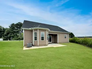 501 Millbrooke Circle, Elizabeth City, NC 27909 – photo 4: Rear View