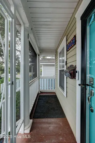 212 S 11th Street, Wilmington, NC 28401 – photo 6: 212S11thStreet(11)