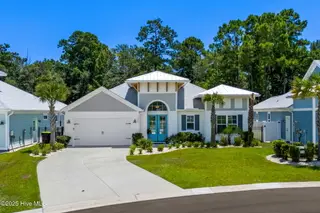 1632 Harbour Place Drive, Calabash, NC 28467 – photo 4: 2-web-or-mls-1632 Harbour Pl Dr 2