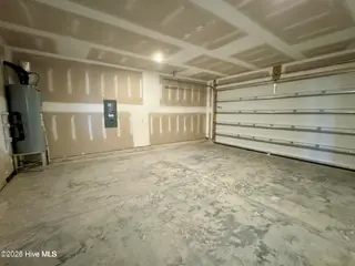 2012 Red Woodpeckers Court, Leland, NC 28451 — 3-bedroom home in Terrapin, Leland, NC, photo 19 of 23: Garage
