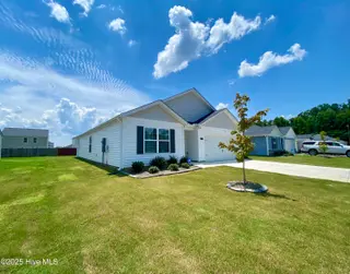 1426 N Wilshire Court, Kinston, NC 28504 – photo 2: IMG_5417