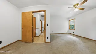 306 Shore Point Drive, Wilmington, NC 28411 — 4-bedroom home in Bayshore Estates, Wilmington, NC, photo 22 of 78: ShorepointDr-76