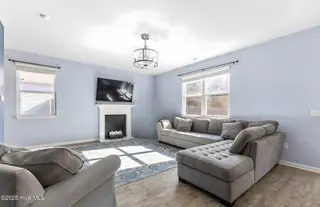 733 Avington Lane NE, Leland, NC 28451 – photo 6: Large Living Room for Entertaining