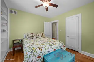 501 Franklin Avenue, New Bern, NC 28560 – photo 15: 18-web-or-mls-DSC_2478