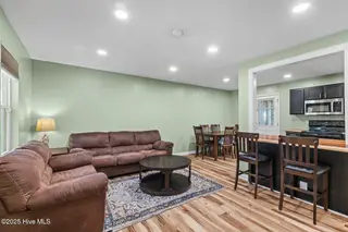 504 Oak Lane, Jacksonville, NC 28540 – photo 4: oak-4