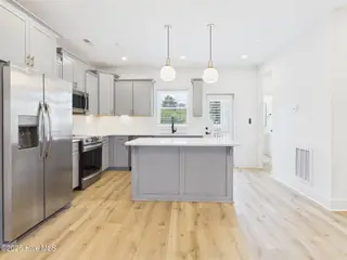 129 Lexington Lane, Southern Pines, NC 28387 – photo 13: CAM04094G0-PR0102-STILL020