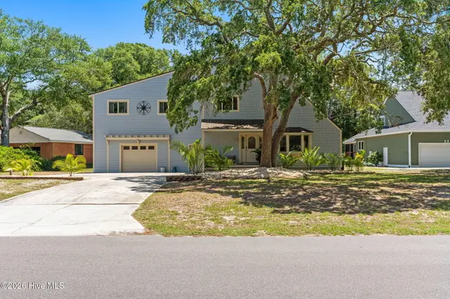 31 Augusta Drive, Oak Island, NC 28465
