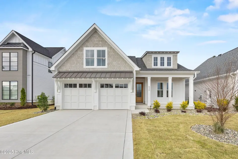 620 Waterstone Drive, Wilmington, NC 28411 – photo 1 of 71: 20 Waterstone Drive