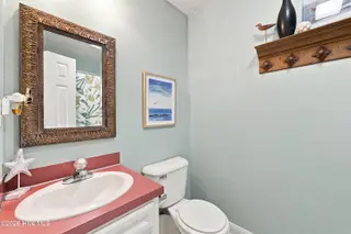 724 Winterfield Drive, Winterville, NC 28590 – photo 23: Master Bath