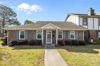 42 Barnes Street, Greenville, NC 27858 – photo 2: 1-web-or-mls-IMG_0004 (1)