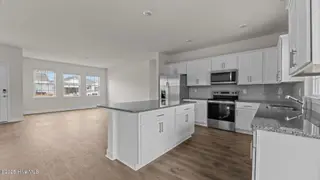 211 Lake Tyler Drive, New Bern, NC 28560 – photo 7: 30-web-or-mls-DSC_2157
