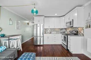 650 Cedar Point Boulevard B25, Cedar Point, NC 28584 – photo 7: 12