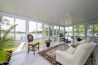 5616 Gondolier Drive, New Bern, NC 28560 – photo 5: 5616 Gondolier Drive, New Bern