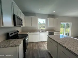 564 Coronado Avenue SE 15, Leland, NC 28451 – photo 7: Kitchen