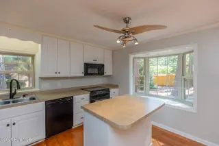 100 Saint Andrews Drive, Pinehurst, NC 28374 – photo 10: kitchen3