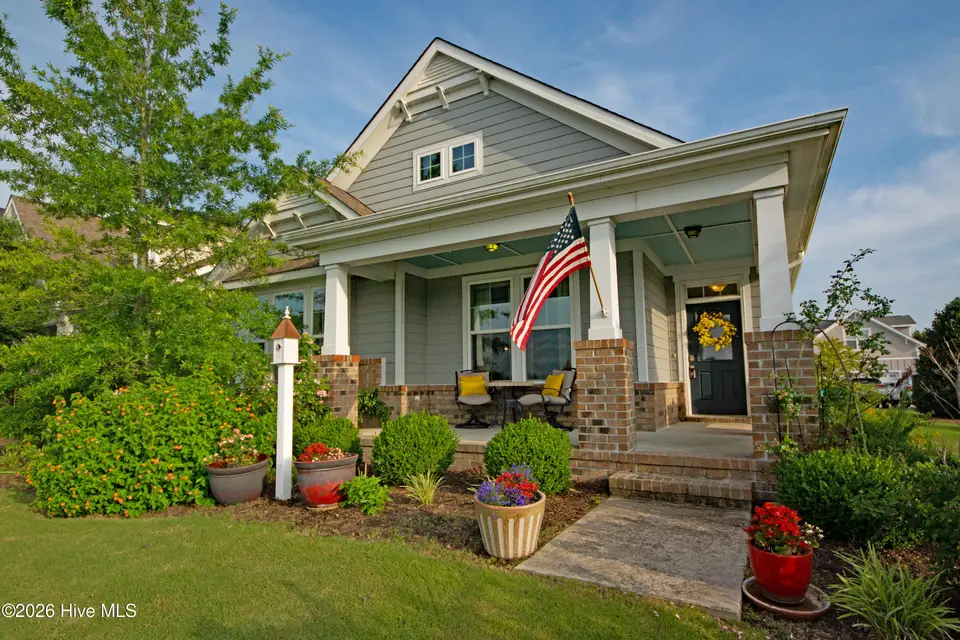 4711 Waves Point, Wilmington, NC 28412 — 3-bedroom waterfront home in Riverlights, Wilmington, NC, photo 1 of 62