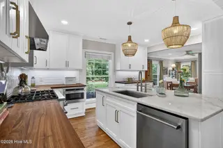 2412 Gillette Drive, Wilmington, NC 28403 – photo 19: Kitchen
