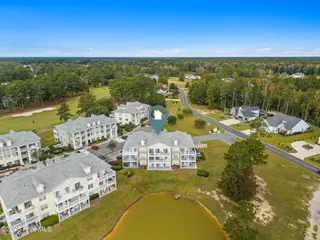 1215 N Middleton Drive NW 2203, Calabash, NC 28467 — 2-bedroom condo in Brunswick Plantation, Calabash, NC, photo 12 of 66: 12-web-or-mls-cammediallc.com (9 of 52)