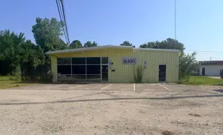 1032 S Madison Street, Whiteville, NC 28472 – photo 2: IMG_2373
