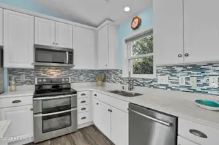600-A N Anderson Boulevard, Topsail Beach, NC 28445 – photo 9: Kitchen, Top Floor
