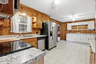 1111 S Andrews Avenue, Goldsboro, NC 27530 – photo 14: 14-1111 S Andrews Ave-14
