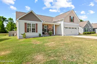 231 Holly Grove Court E, Jacksonville, NC 28540 – photo 2: 425A0960