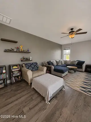 188 Enfield Drive, Carthage, NC 28327 – photo 4: Living Room