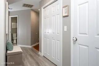 154 Crooked Run Drive, New Bern, NC 28560 – photo 12: 20260604-Rock I (3587 of 1)