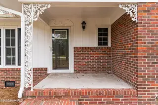 198 E Boiling Spring Road, Southport, NC 28461 – photo 10: 10-web-or-mls-BTS05749