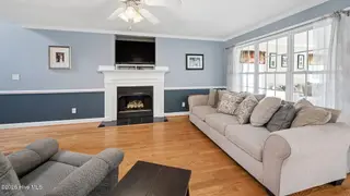 3916 Edgestone Court, Winterville, NC 28590 — 3-bedroom home in Vancroft, Winterville, NC, photo 4 of 38: 18-web-or-mls-3916 Edgewood Court-8