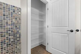 1213 Daisy Court, Holly Ridge, NC 28445 — 3-bedroom home in Neighborhoods of Holly Ridge, Holly Ridge, NC, photo 21 of 36: daisy-21
