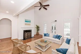 6489 Waters Edge Drive, Rocky Mount, NC 27803 – photo 23: 0029-IMG_1360 - Living Room - Coastal -